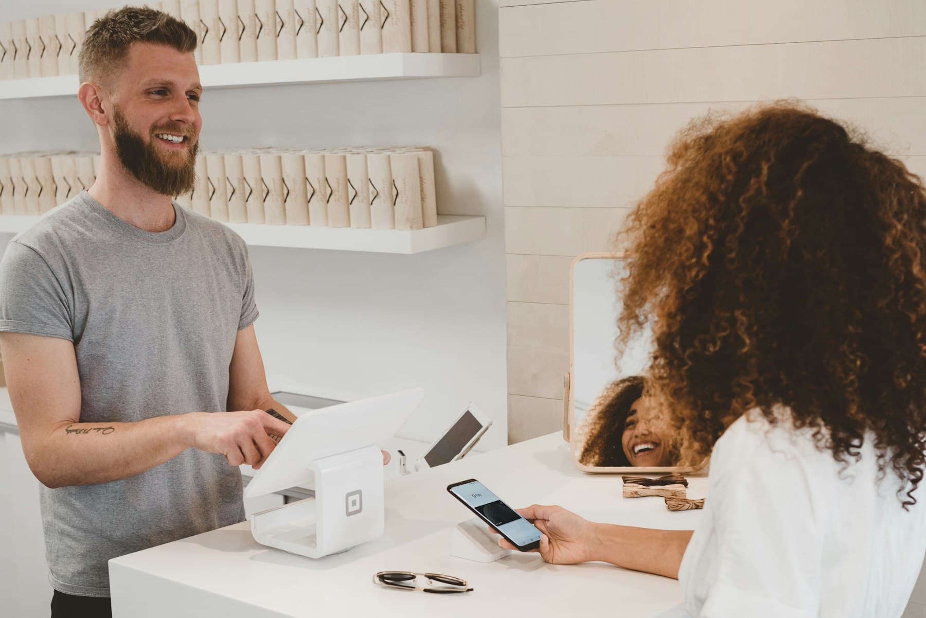 Local commerce payment moment representing cashback and buying locally